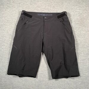 Zoic Navaeh Shorts Womens XL Black Mountain Bike Cycling Stretch Pockets Trail